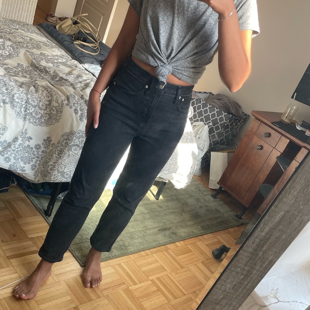 Madewell black straight legged jean